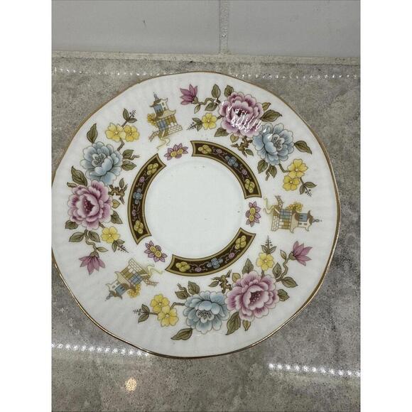 Rosina Queen's Cathay Teacup and Saucer Bone China England Excellent Condition - Picture 11 of 11